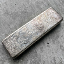 Load image into Gallery viewer, Vintage 50 oz .999 Silver Johnson Matthey Poured bar - C Serial + toning
