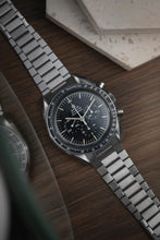 Load image into Gallery viewer, 1971 Omega Speedmaster 145022 71 with 1039 bracelet and 861 movement
