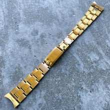 Load image into Gallery viewer, 1981 Tudor 34mm 90521 Prince Oysterdate Automatic - Includes riveted strap!
