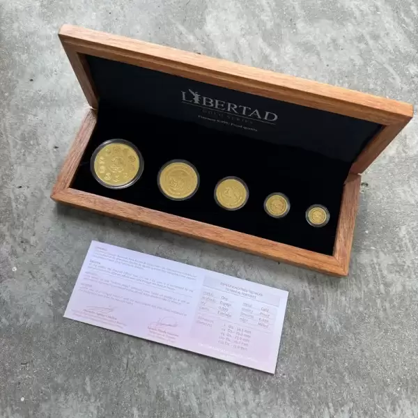 2008 Proof Gold Banco Mexico Libertad 5 Coin Set1.90oz 500 sets made42 result