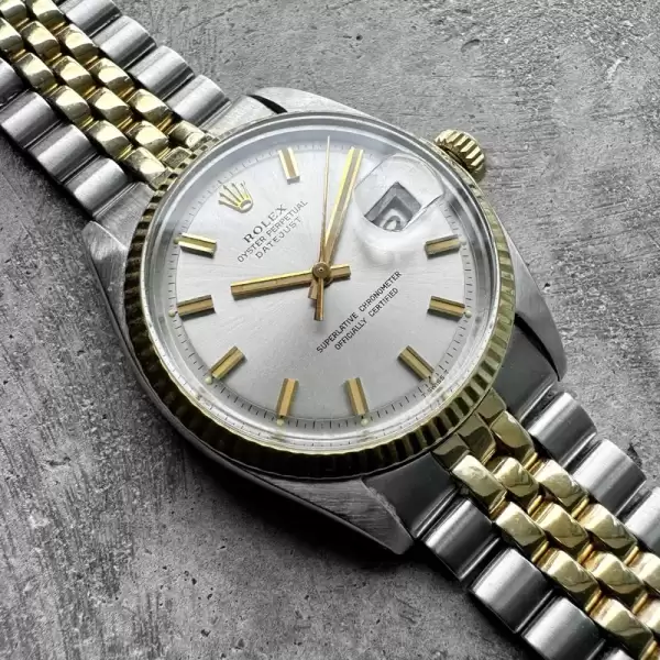 1972 Rolex Datejust 1601 Two Tone Jubilee Attractive Wide Boy Pie Pan Dial10 result