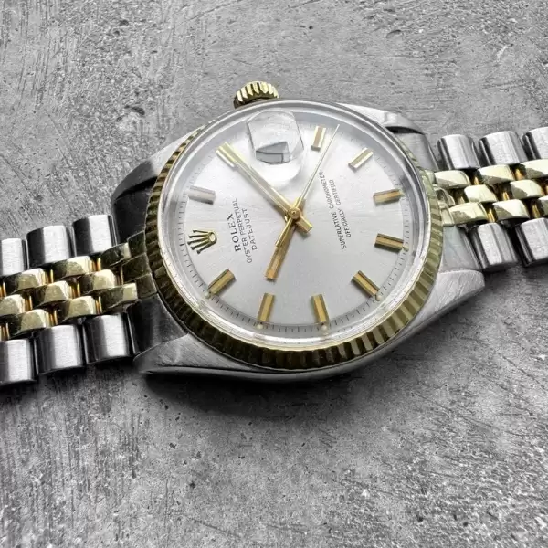 1972 Rolex Datejust 1601 Two Tone Jubilee Attractive Wide Boy Pie Pan Dial12 result