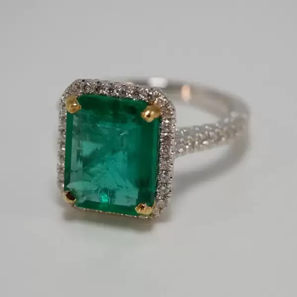 18K White Gold 4.75ct Natural Emerald Solitaire Cocktail Ring(7) result