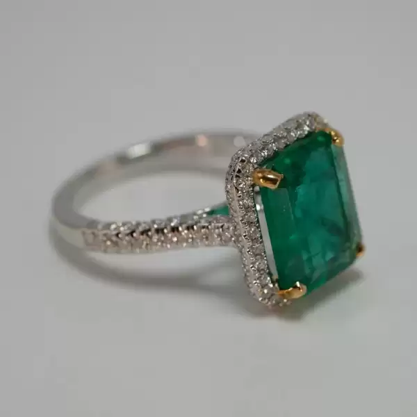 18K White Gold 4.75ct Natural Emerald Solitaire Cocktail Ring(9) result