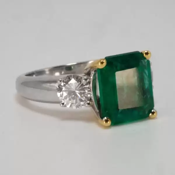 18K White and Yellow Gold 3.56ct Emerald Cocktail Ring Custom Made(21) result