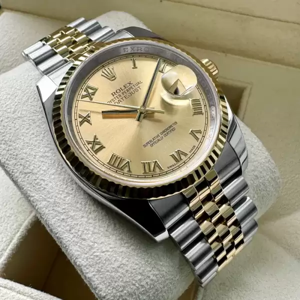 36mm Rolex Datejust 116233 Two Tone Gold dial Box22 result