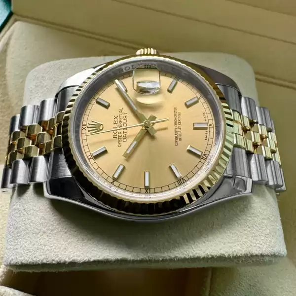 36mm Rolex Datejust 116233 Two Tone Gold dial Box+Papers12 result