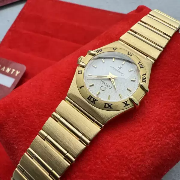 omega constellation 18k gold 11627500 68 grams12