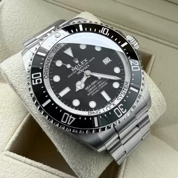 rolex deep sea sea dweller 126660 deepsea box and papers21