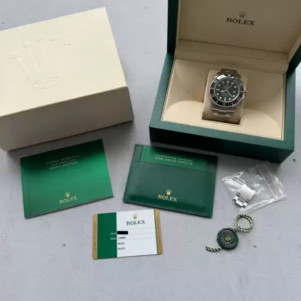 rolex deep sea sea dweller 126660 deepsea box and papers23